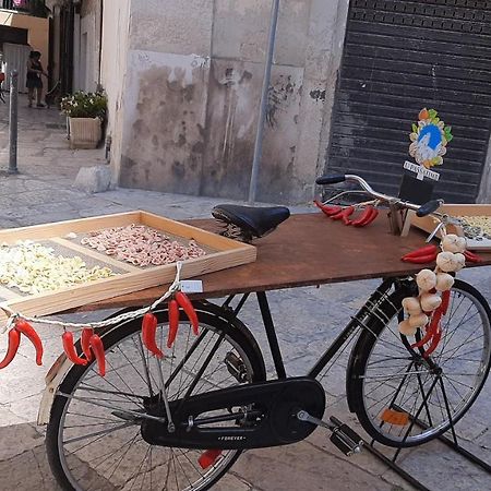 Dimora Dei Veneziani Bed & Breakfast Bari Ngoại thất bức ảnh